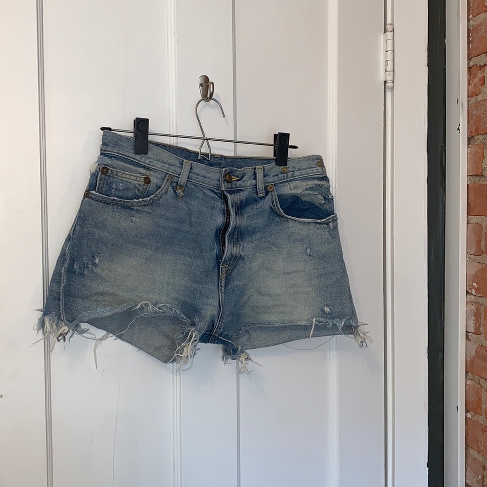 R13 - classic jean short